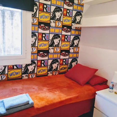 Homestay Plaza Espana *