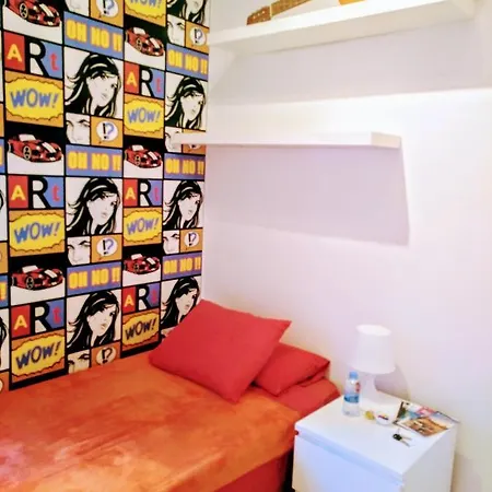 Plaza Espana Homestay